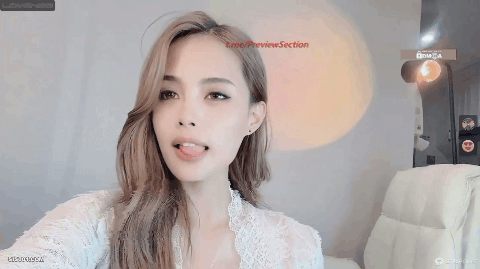 【Avaxiaolu 3.9G】stripchat新晋女神,无水印原版,超高颜值,超嫩小穴,让人眼前一亮 -魔性福利