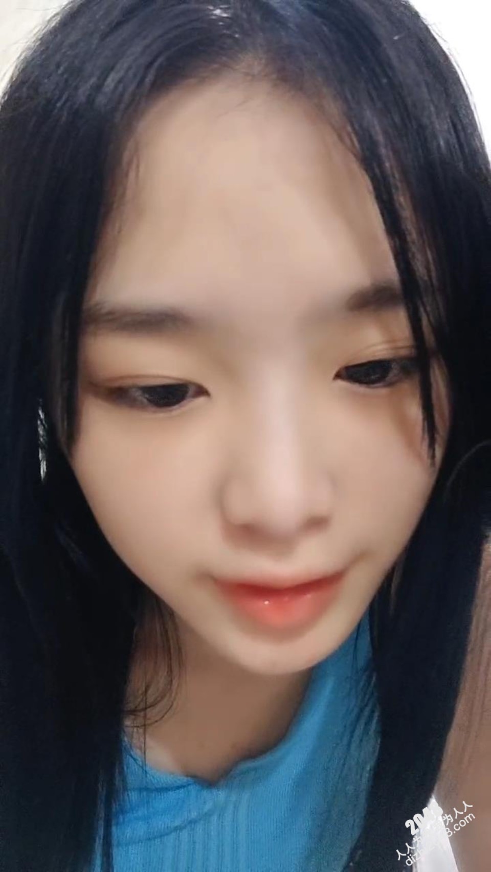 南宁表妹-18岁梦涵❤️一堆00后小年轻开房，闺蜜睡觉了，梦涵和腹肌哥猛艹[795M] | 聚合7区- 人人为我论坛- Powered by