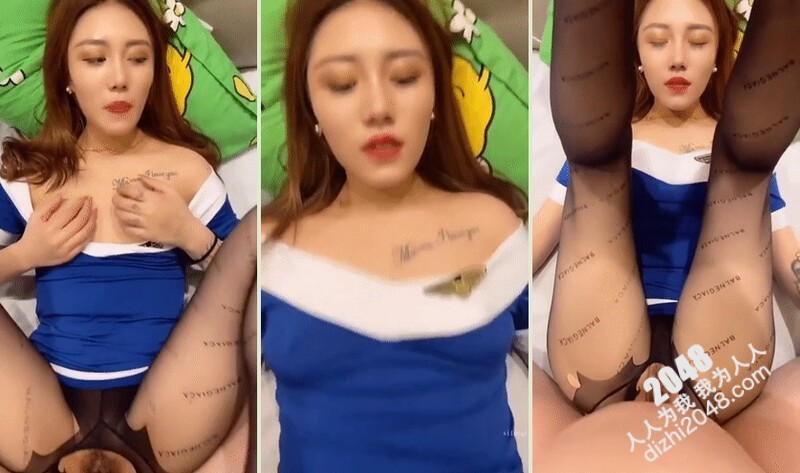 极品反差婊高颜值美女被无套大屌插入嫩逼一阵疯狂猛艹啊啊啊狂叫超爽内射拔吊而出
