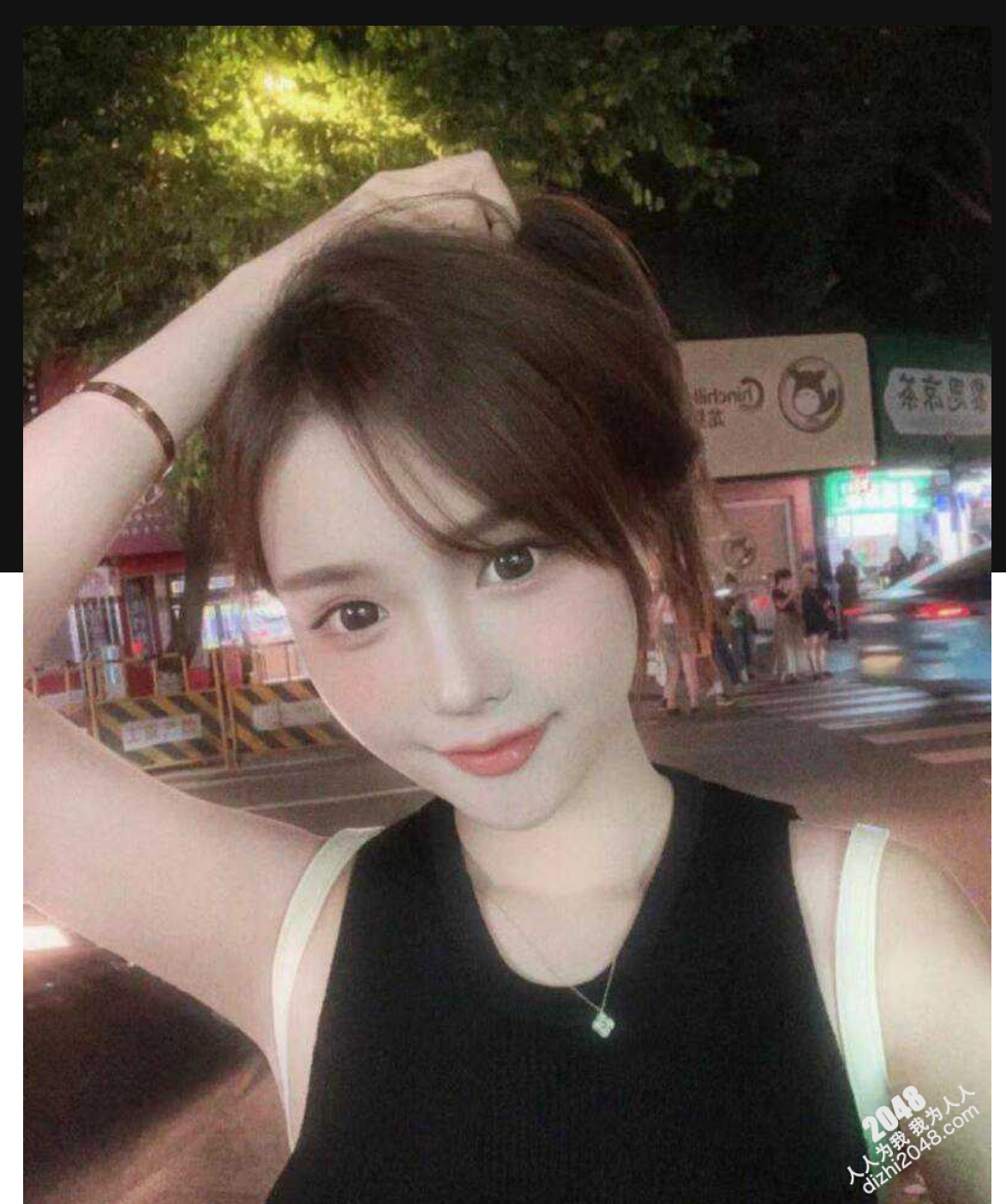 汕头大学约炮门！黑丝高跟被体育生后入逛干，男友舍不得操的大一学妹被人站起来狂蹬！173蜂腰翘臀，各种姿势