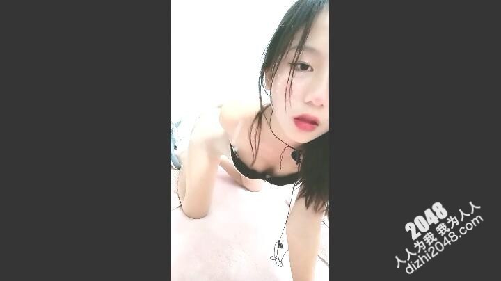 【苹果女高中生】可爱高中生小美女和男友的激情