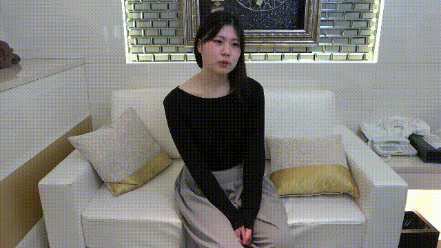 FC2-PPV-1733702 工作生活第一年,小学保健室的美女老师。虽是名牌大学毕业的聪慧少女,却被人上当了,生