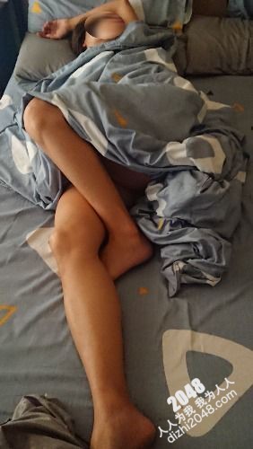 反差婊一枚  (11P)