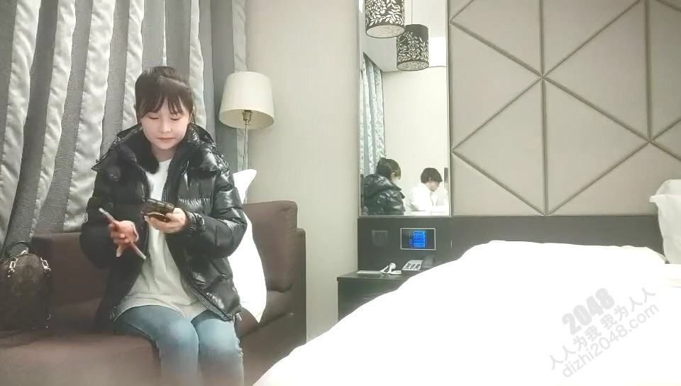 [MP4/729MB]12-16用力抽插 探花约啪服务超好的大奶少妇，床上各种姿势配合
