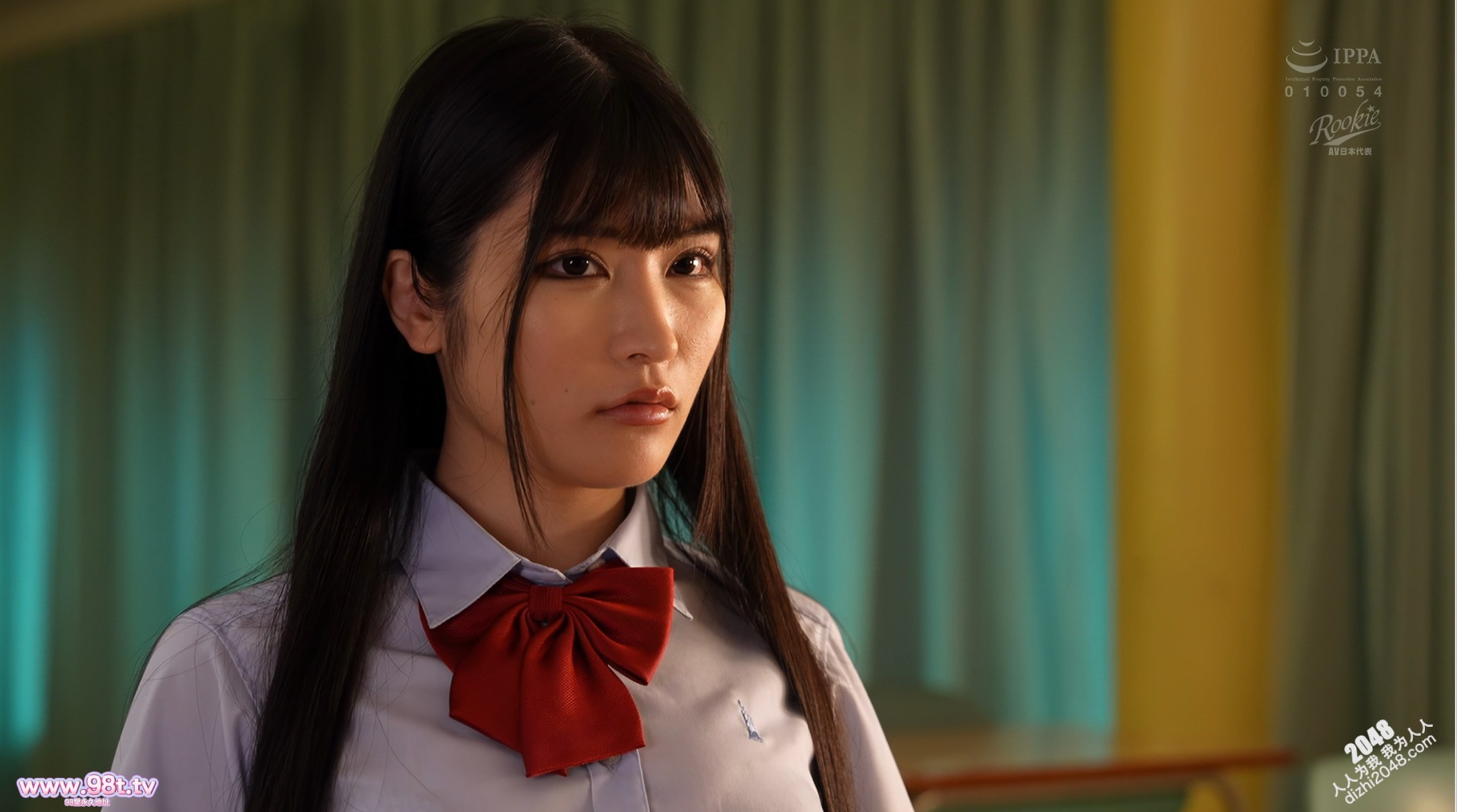 her expression one of pure bliss