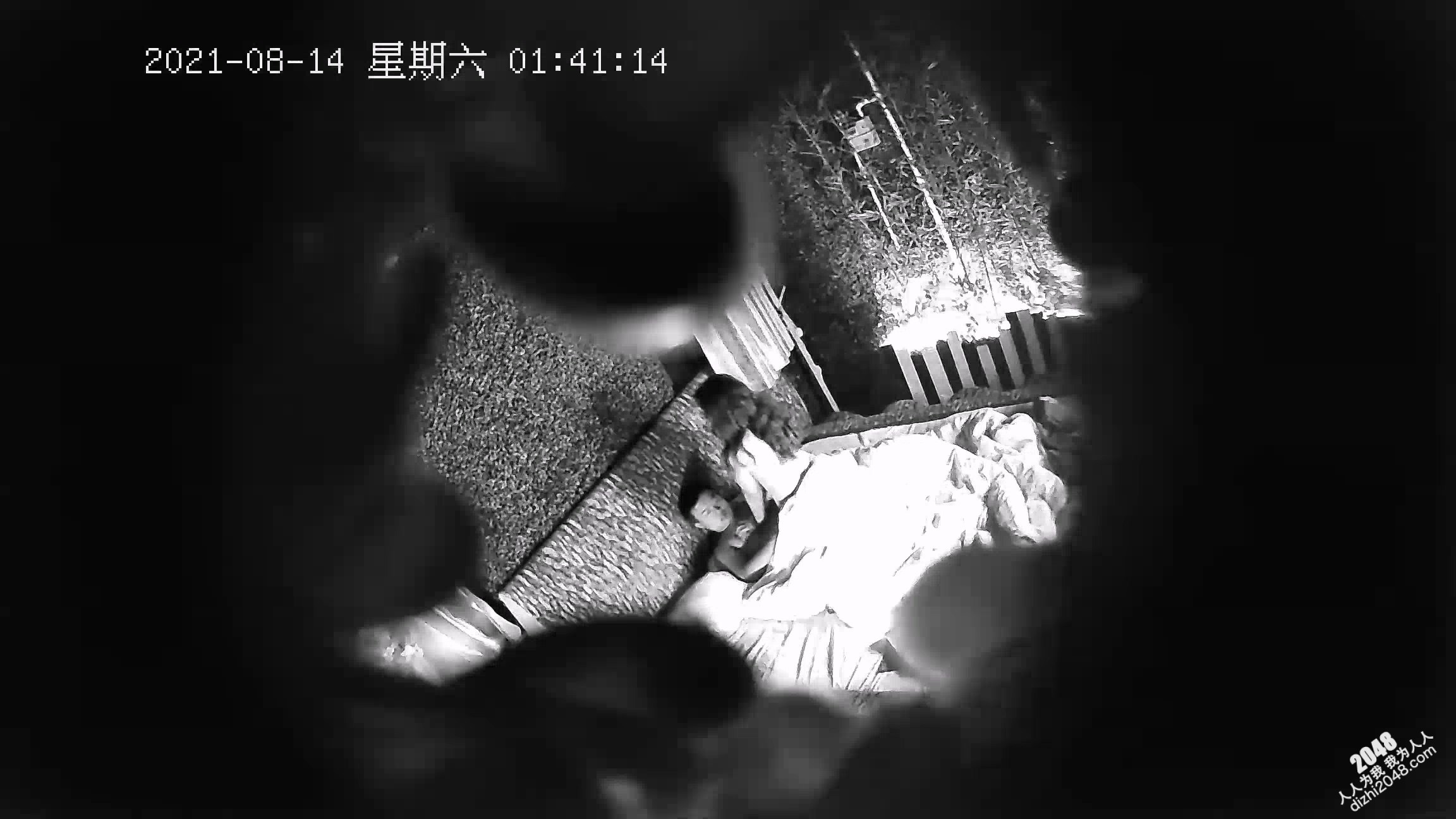 [MP4/550MB]经典酒店偷拍 面容姣好小姐姐被帅气男友猛求爱爱
